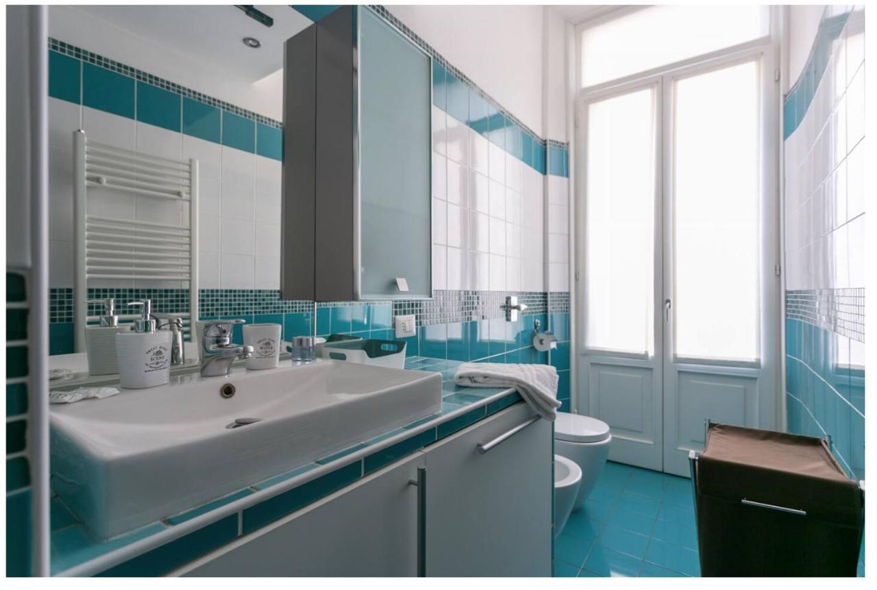 Splendido Bilocale In Via Orti - A Pochi Metri Dal Policlinico Apartment Milan Luaran gambar